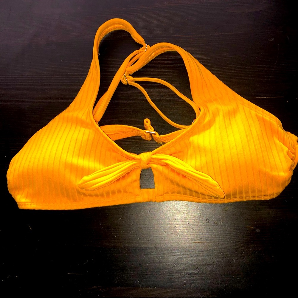 Xhilaration Women’s Mustard Yellow Bikini Top